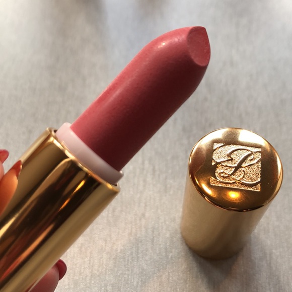 New Estée Lauder #55 Blushing Crème Lipstick 💄 - Picture 2 of 4
